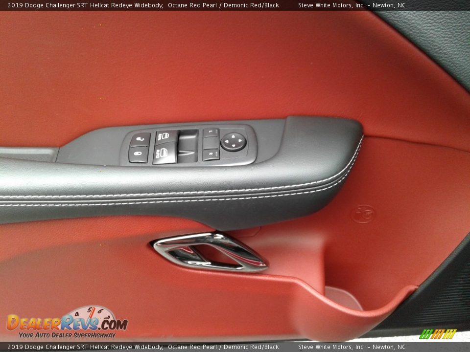 Door Panel of 2019 Dodge Challenger SRT Hellcat Redeye Widebody Photo #9