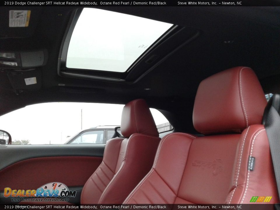 Sunroof of 2019 Dodge Challenger SRT Hellcat Redeye Widebody Photo #33