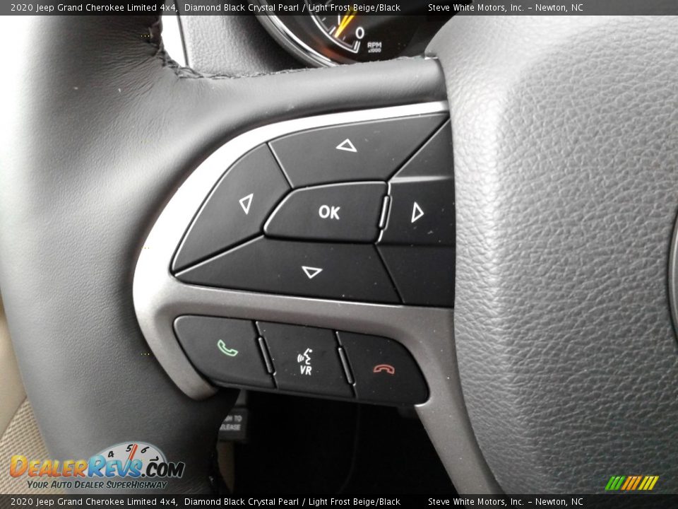 2020 Jeep Grand Cherokee Limited 4x4 Diamond Black Crystal Pearl / Light Frost Beige/Black Photo #18