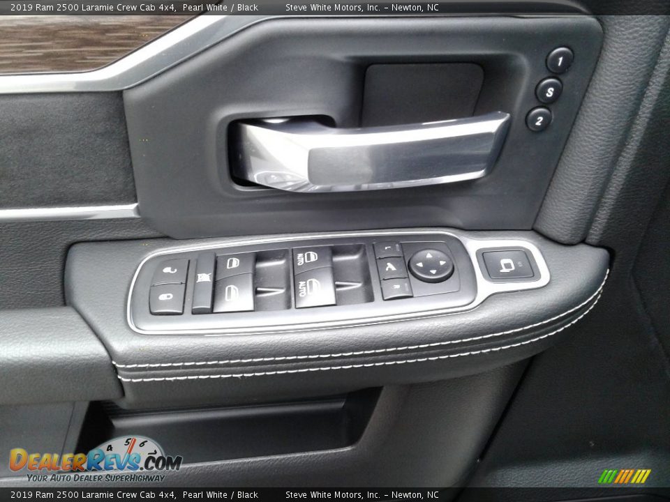 2019 Ram 2500 Laramie Crew Cab 4x4 Pearl White / Black Photo #9