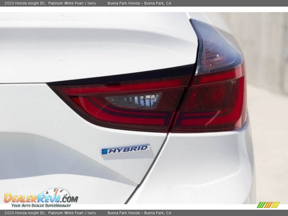 2020 Honda Insight EX Platinum White Pearl / Ivory Photo #8