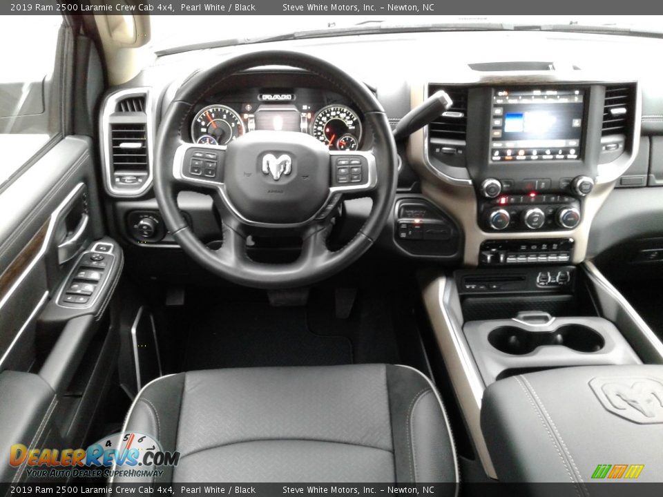 2019 Ram 2500 Laramie Crew Cab 4x4 Pearl White / Black Photo #32