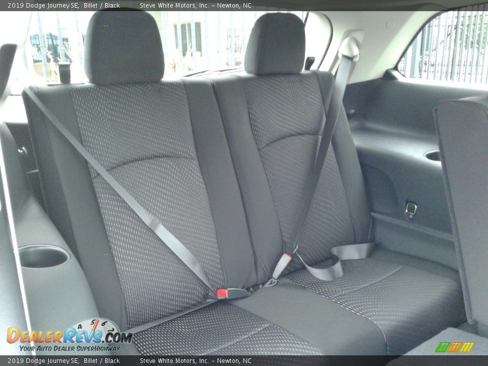 2019 Dodge Journey SE Billet / Black Photo #14