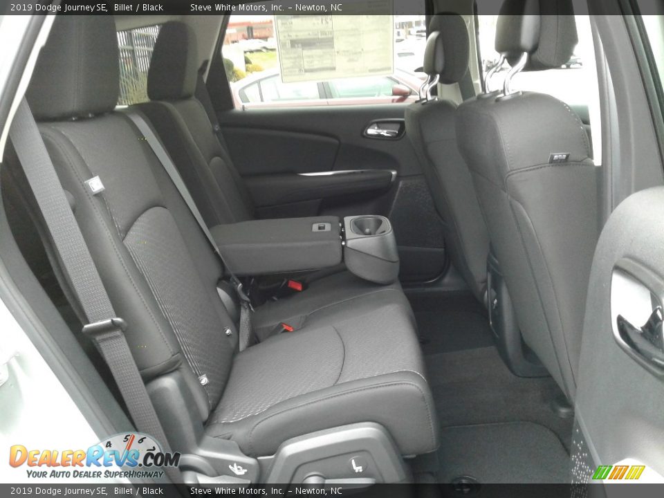 2019 Dodge Journey SE Billet / Black Photo #15