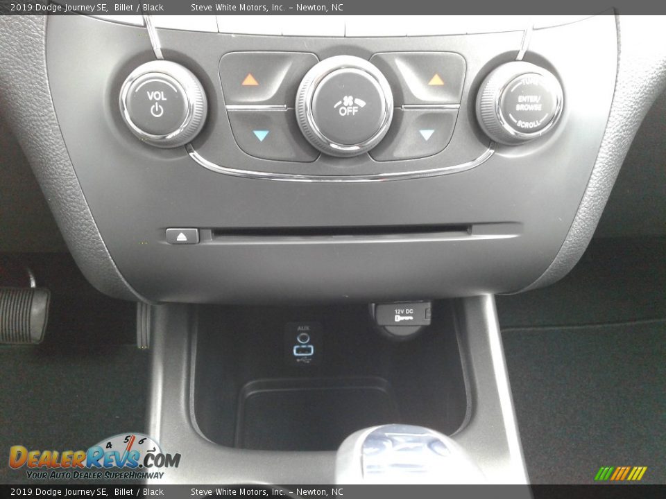 2019 Dodge Journey SE Billet / Black Photo #26