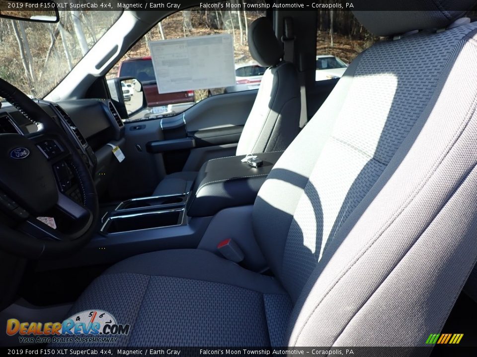 2019 Ford F150 XLT SuperCab 4x4 Magnetic / Earth Gray Photo #12
