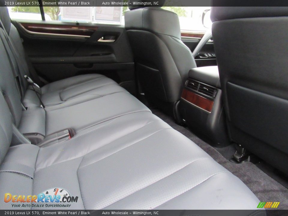 2019 Lexus LX 570 Eminent White Pearl / Black Photo #13