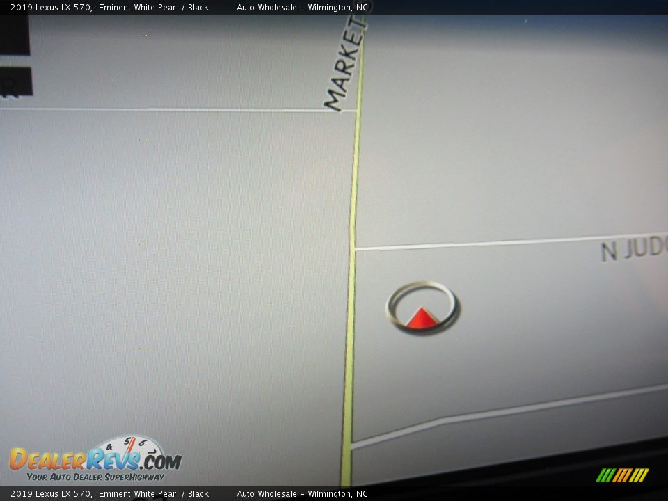 2019 Lexus LX 570 Eminent White Pearl / Black Photo #17