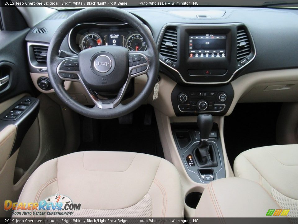 2019 Jeep Cherokee Latitude Bright White / Black/Light Frost Beige Photo #15