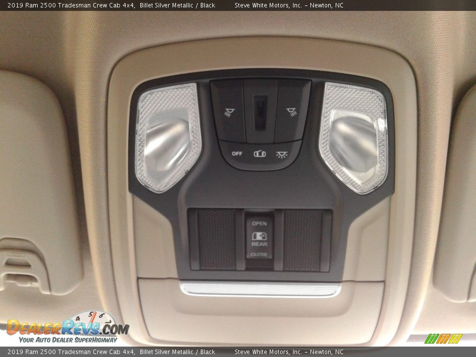 2019 Ram 2500 Tradesman Crew Cab 4x4 Billet Silver Metallic / Black Photo #24