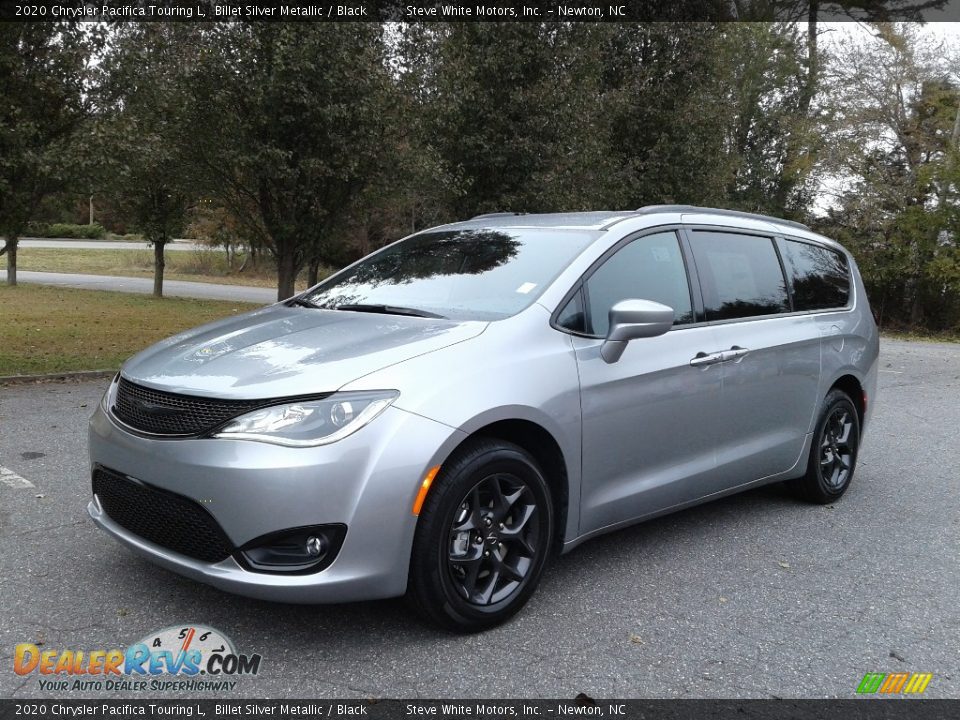 2020 Chrysler Pacifica Touring L Billet Silver Metallic / Black Photo #2