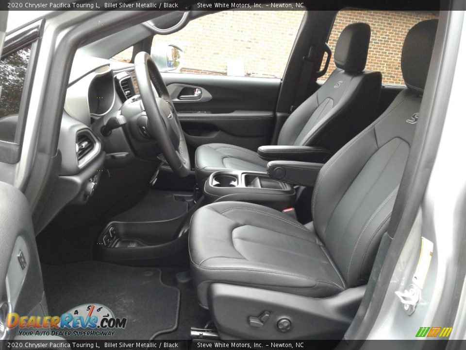 Front Seat of 2020 Chrysler Pacifica Touring L Photo #10