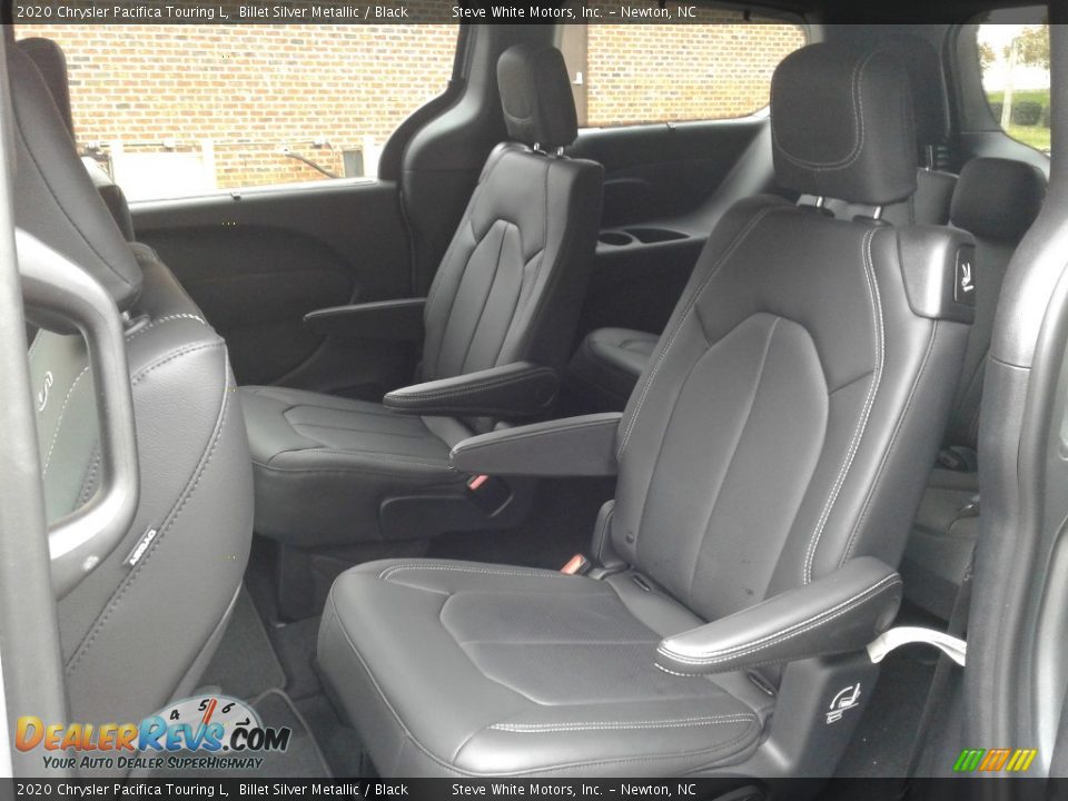 Rear Seat of 2020 Chrysler Pacifica Touring L Photo #11