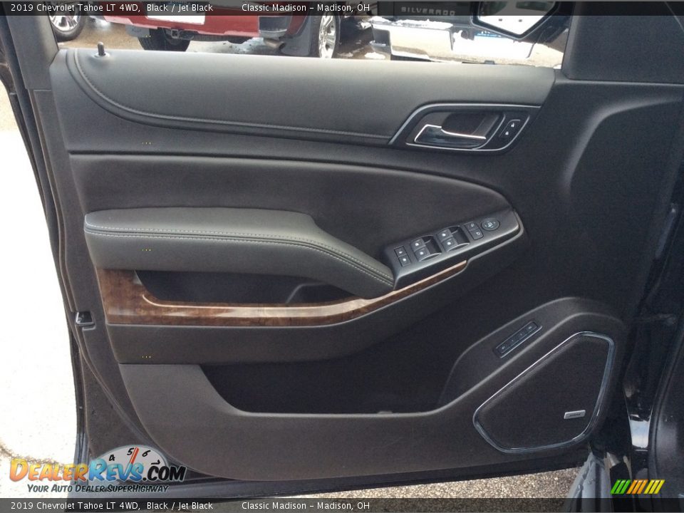 2019 Chevrolet Tahoe LT 4WD Black / Jet Black Photo #12