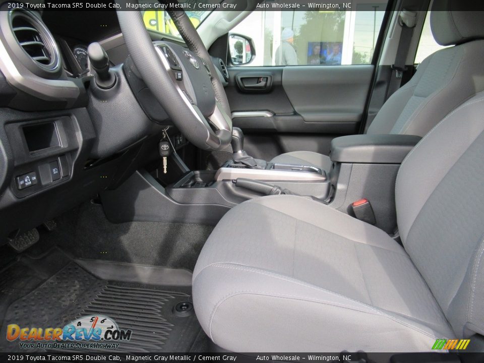 2019 Toyota Tacoma SR5 Double Cab Magnetic Gray Metallic / Cement Gray Photo #10