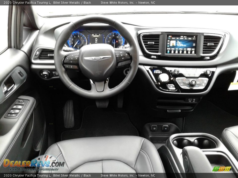 2020 Chrysler Pacifica Touring L Billet Silver Metallic / Black Photo #35