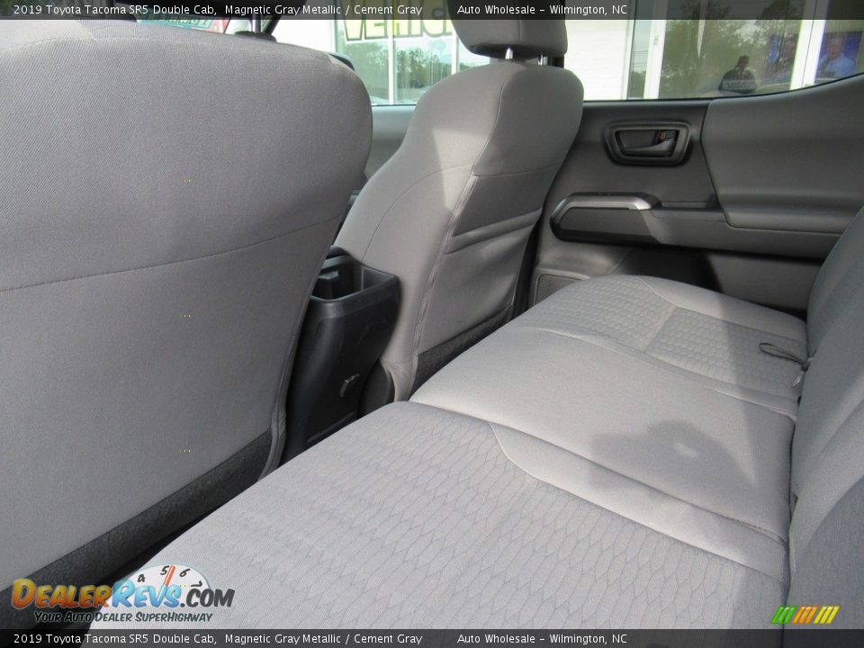 2019 Toyota Tacoma SR5 Double Cab Magnetic Gray Metallic / Cement Gray Photo #11