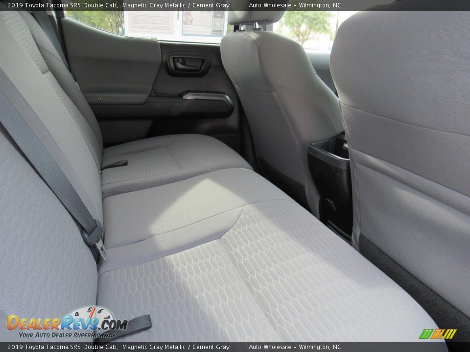 2019 Toyota Tacoma SR5 Double Cab Magnetic Gray Metallic / Cement Gray Photo #13