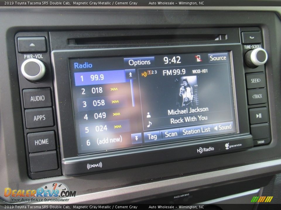 2019 Toyota Tacoma SR5 Double Cab Magnetic Gray Metallic / Cement Gray Photo #16