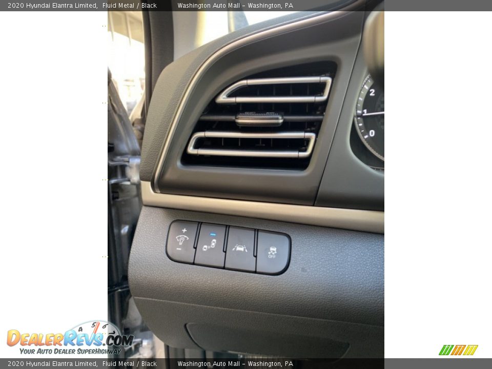 2020 Hyundai Elantra Limited Fluid Metal / Black Photo #13