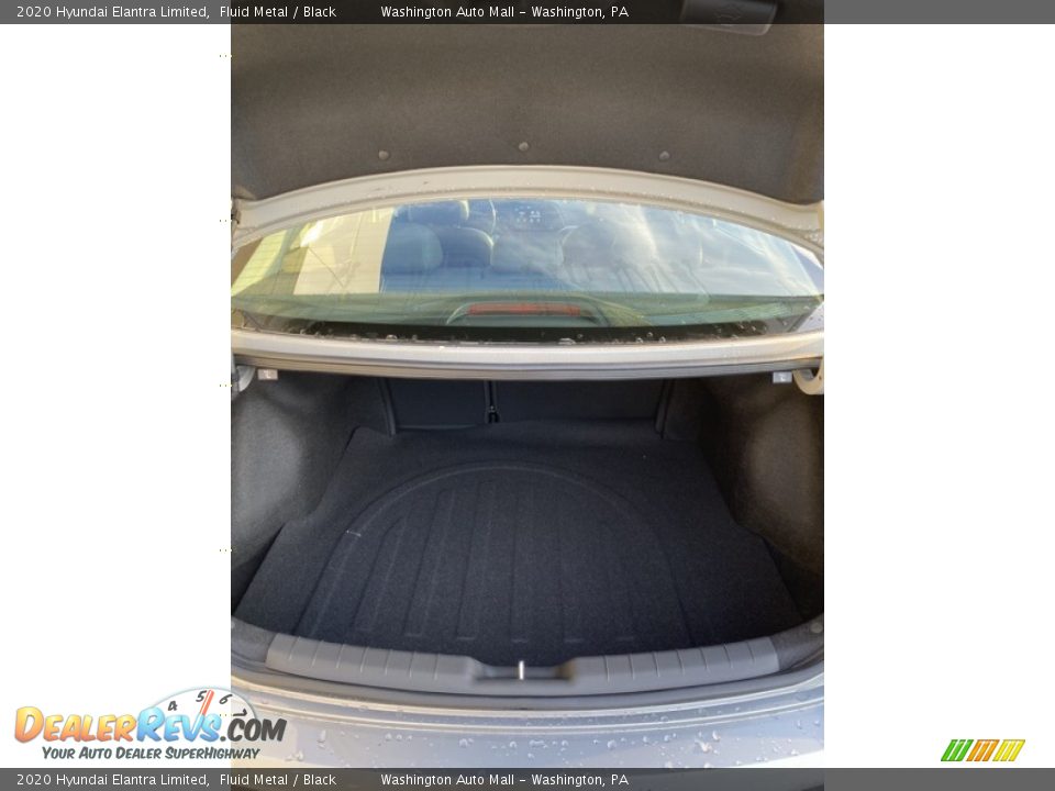 2020 Hyundai Elantra Limited Fluid Metal / Black Photo #22