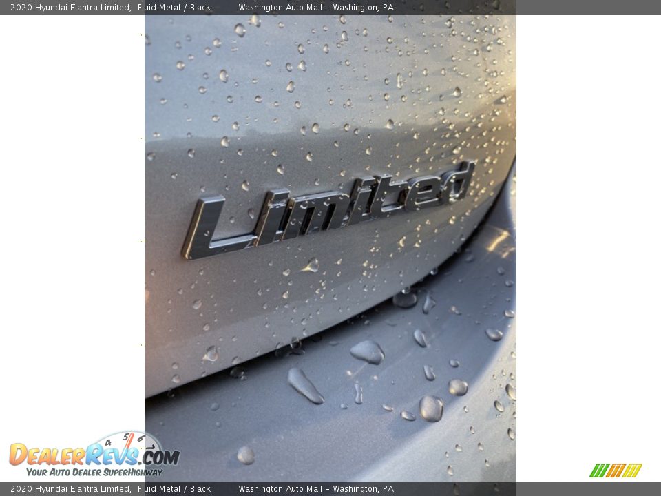 2020 Hyundai Elantra Limited Fluid Metal / Black Photo #23