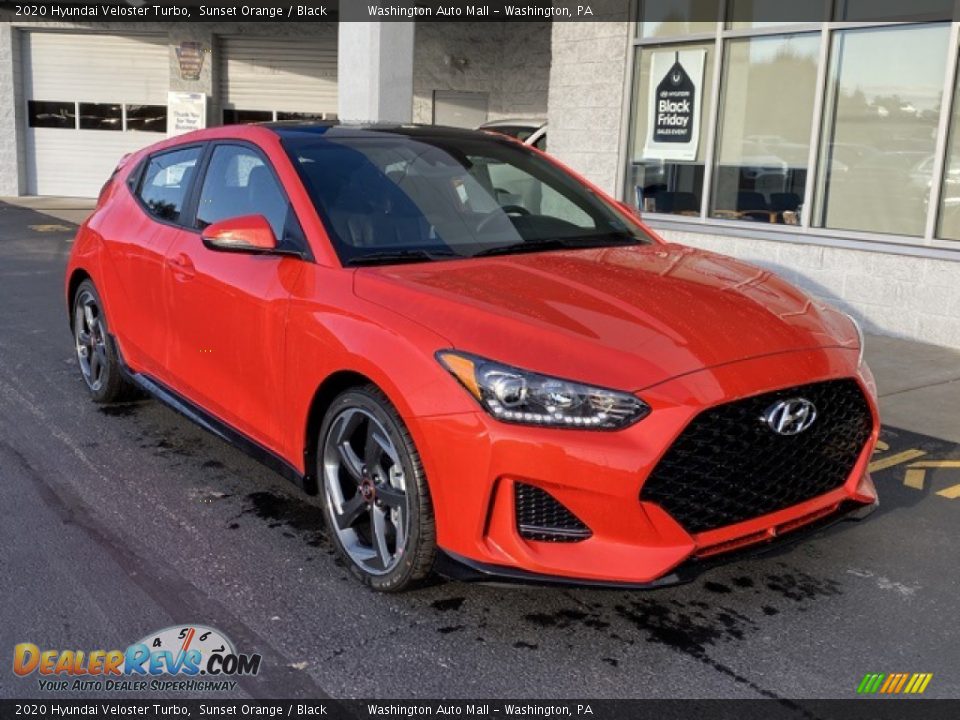 Front 3/4 View of 2020 Hyundai Veloster Turbo Photo #2