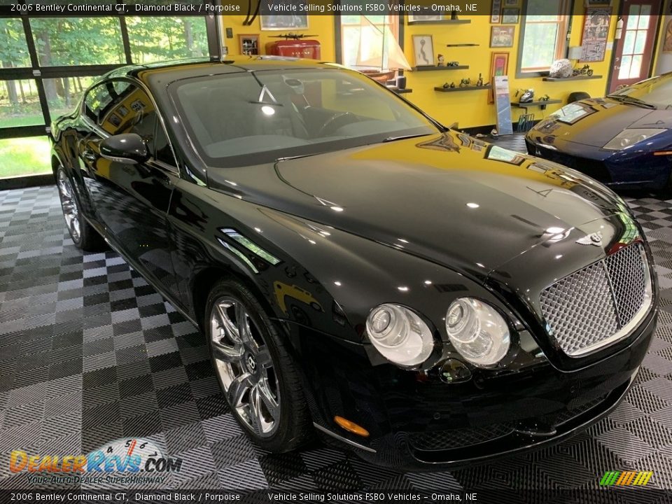 Front 3/4 View of 2006 Bentley Continental GT  Photo #14
