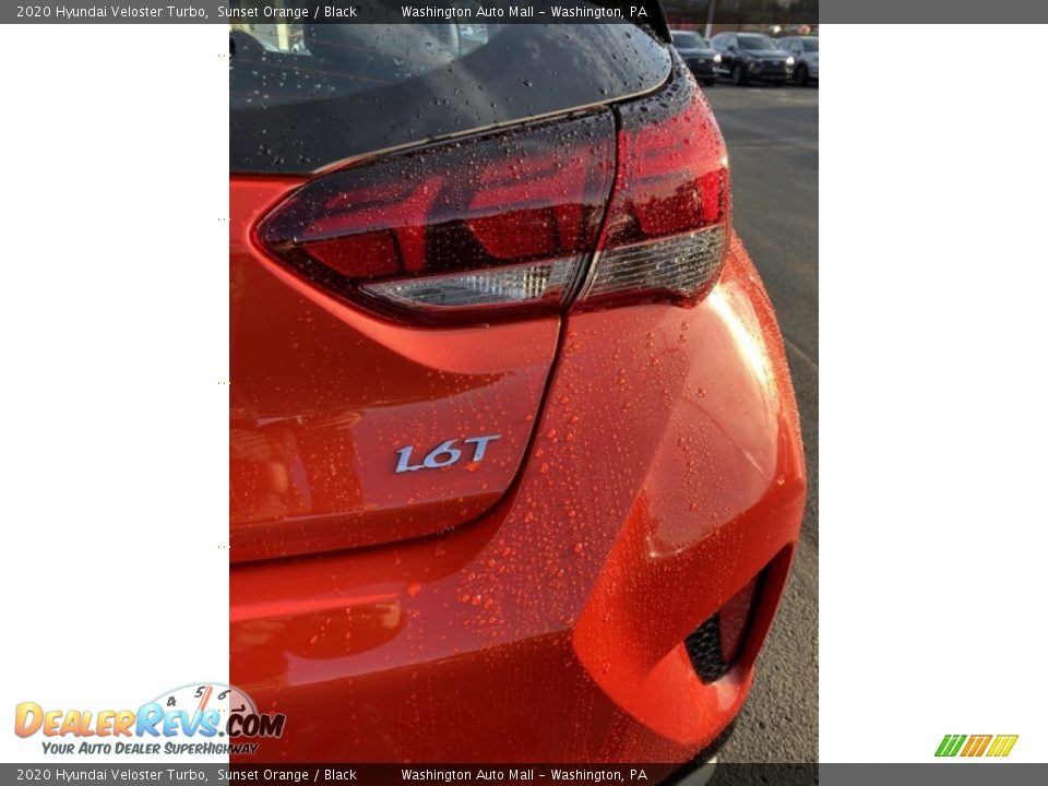 2020 Hyundai Veloster Turbo Sunset Orange / Black Photo #22