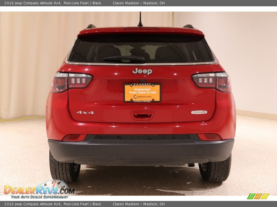 2019 Jeep Compass Altitude 4x4 Red-Line Pearl / Black Photo #20