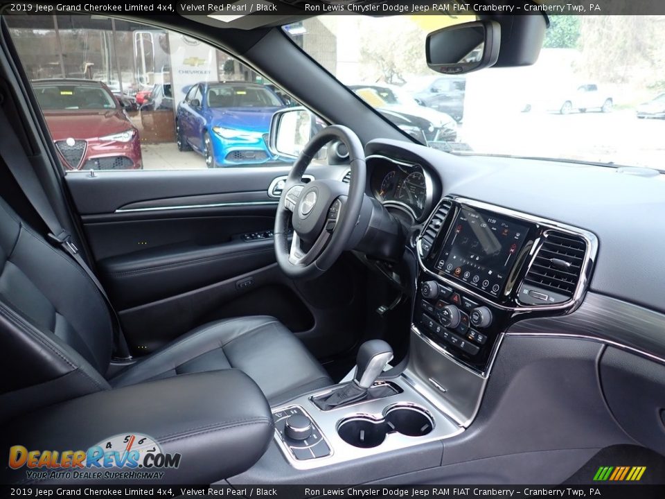 2019 Jeep Grand Cherokee Limited 4x4 Velvet Red Pearl / Black Photo #12