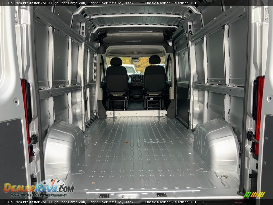 2019 Ram ProMaster 2500 High Roof Cargo Van Bright Silver Metallic / Black Photo #9