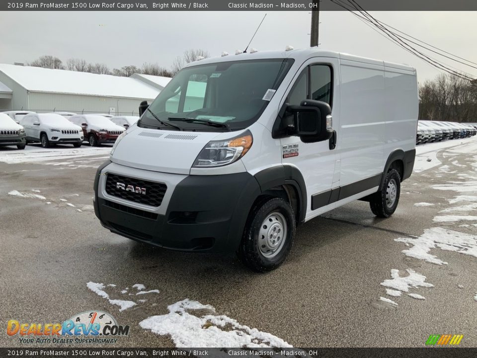 2019 Ram ProMaster 1500 Low Roof Cargo Van Bright White / Black Photo #1