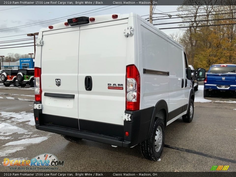 2019 Ram ProMaster 1500 Low Roof Cargo Van Bright White / Black Photo #7