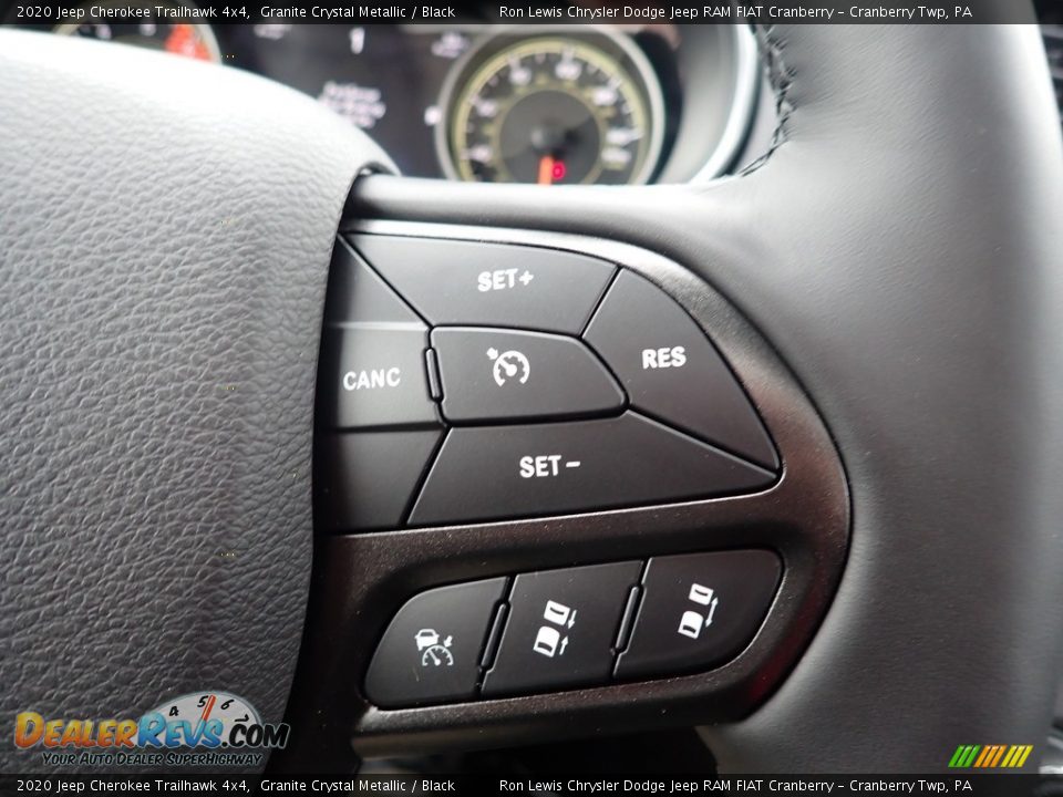 2020 Jeep Cherokee Trailhawk 4x4 Steering Wheel Photo #19