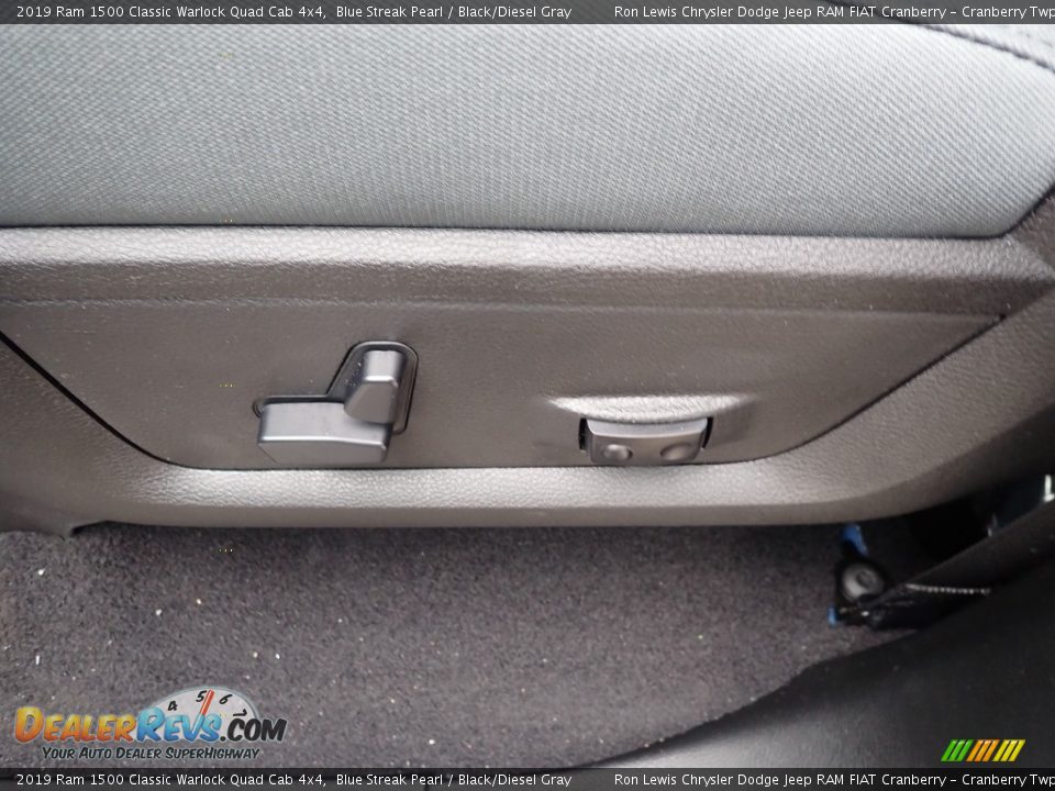2019 Ram 1500 Classic Warlock Quad Cab 4x4 Blue Streak Pearl / Black/Diesel Gray Photo #14