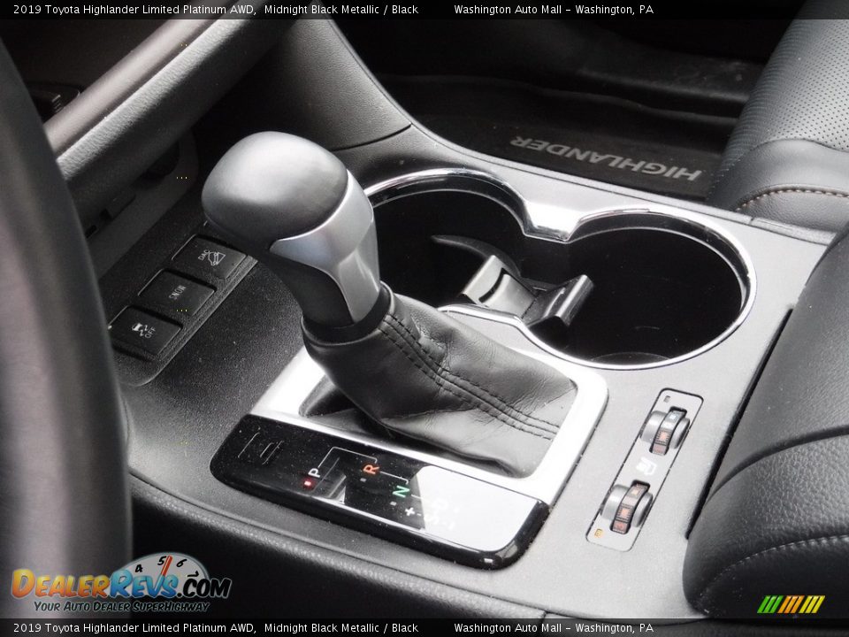 2019 Toyota Highlander Limited Platinum AWD Shifter Photo #21