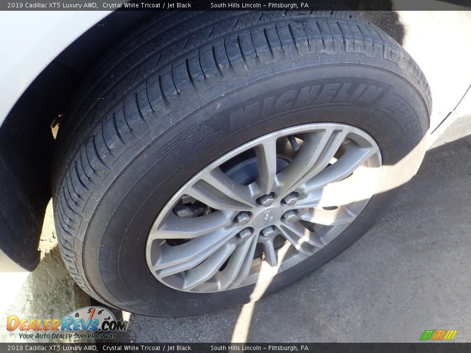 2019 Cadillac XT5 Luxury AWD Crystal White Tricoat / Jet Black Photo #5