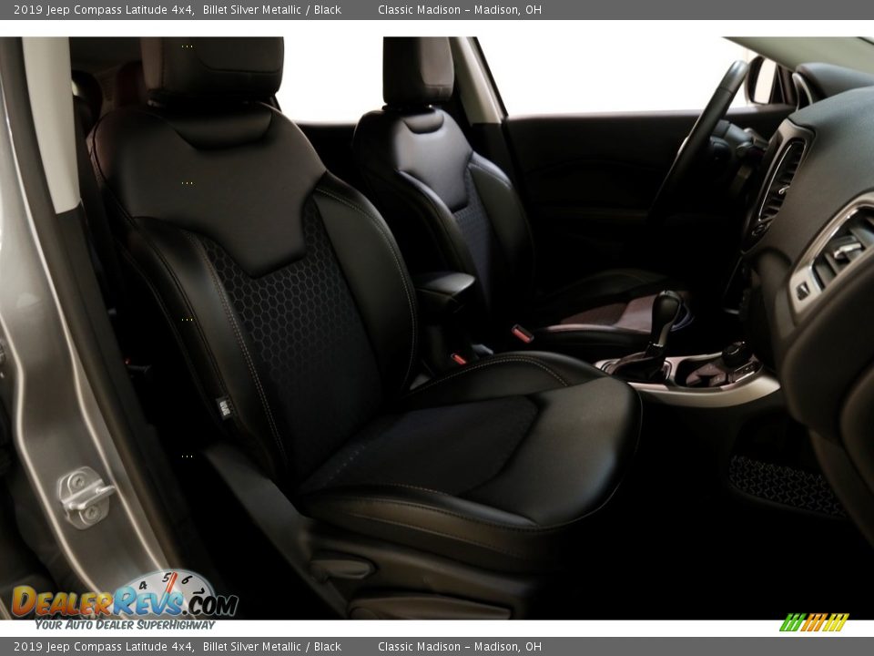 2019 Jeep Compass Latitude 4x4 Billet Silver Metallic / Black Photo #17