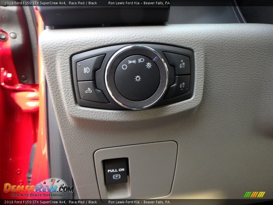 2019 Ford F150 STX SuperCrew 4x4 Race Red / Black Photo #11