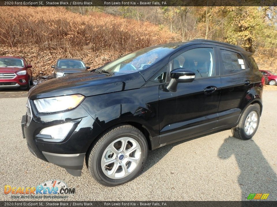Front 3/4 View of 2020 Ford EcoSport SE Photo #7