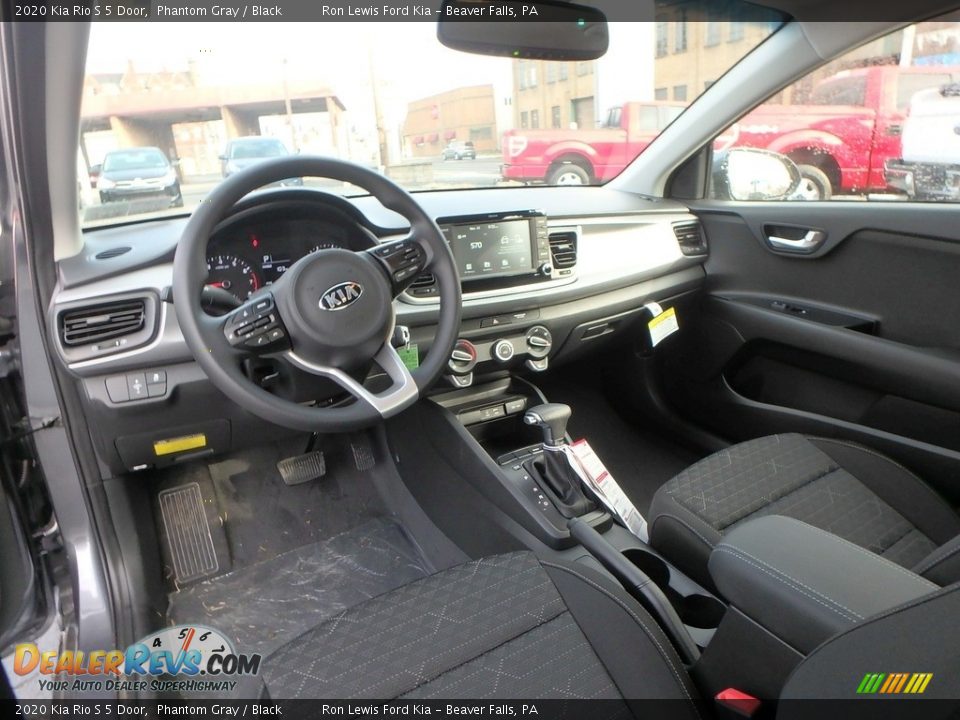 Black Interior - 2020 Kia Rio S 5 Door Photo #14