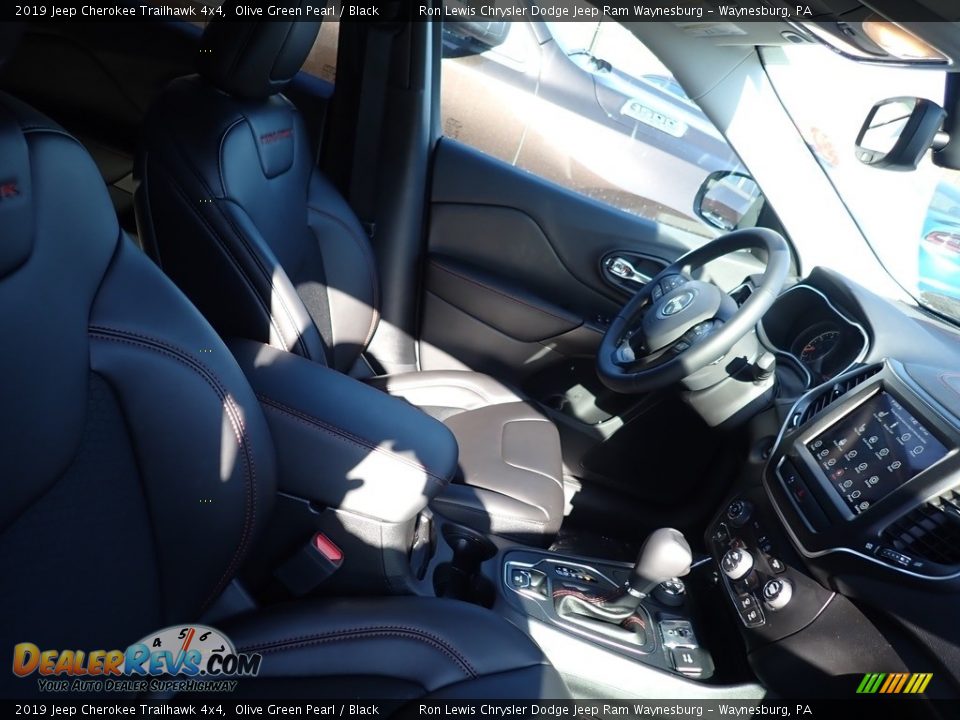 2019 Jeep Cherokee Trailhawk 4x4 Olive Green Pearl / Black Photo #7