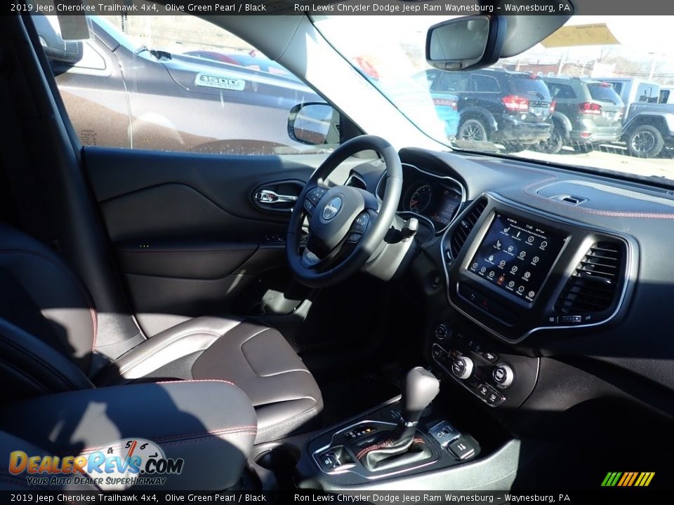 2019 Jeep Cherokee Trailhawk 4x4 Olive Green Pearl / Black Photo #8
