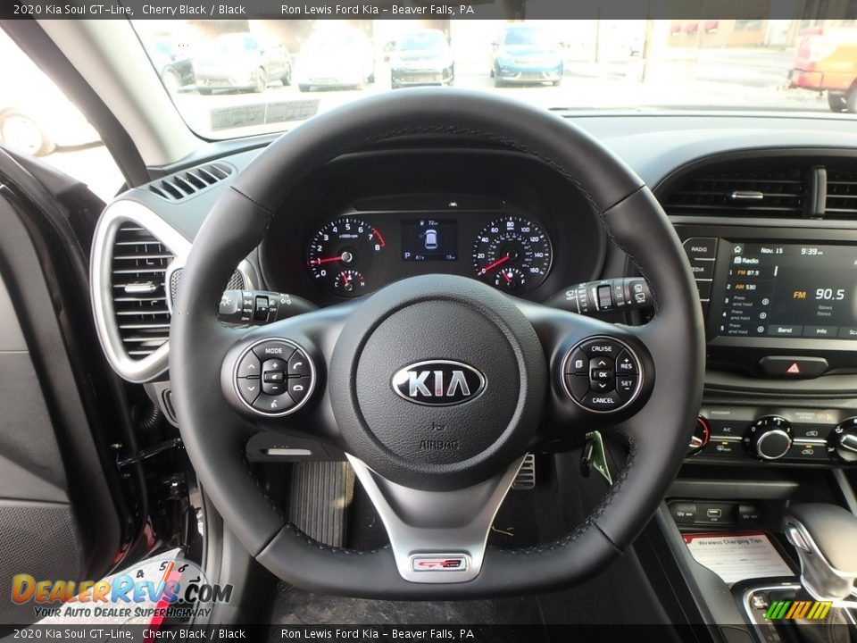 2020 Kia Soul GT-Line Steering Wheel Photo #17