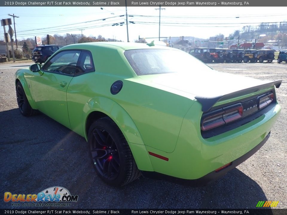 2019 Dodge Challenger R/T Scat Pack Widebody Sublime / Black Photo #3