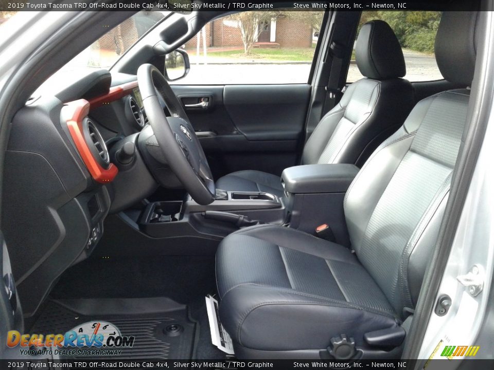 Front Seat of 2019 Toyota Tacoma TRD Off-Road Double Cab 4x4 Photo #10