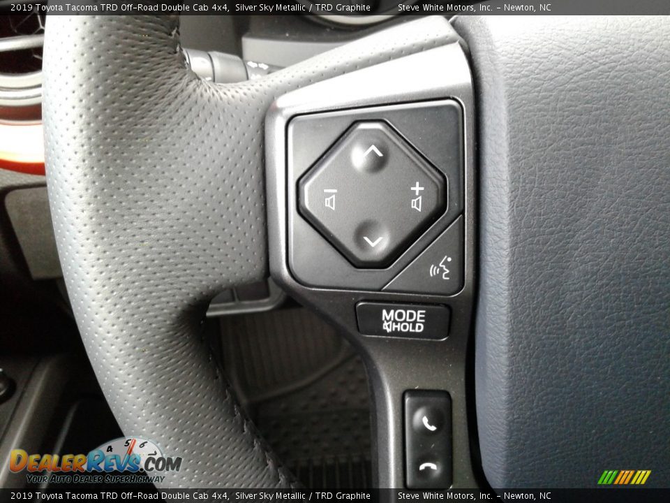 2019 Toyota Tacoma TRD Off-Road Double Cab 4x4 Silver Sky Metallic / TRD Graphite Photo #17