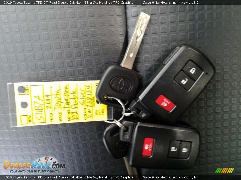 2019 Toyota Tacoma TRD Off-Road Double Cab 4x4 Silver Sky Metallic / TRD Graphite Photo #34