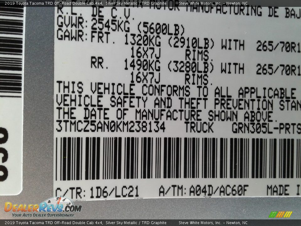 2019 Toyota Tacoma TRD Off-Road Double Cab 4x4 Silver Sky Metallic / TRD Graphite Photo #36